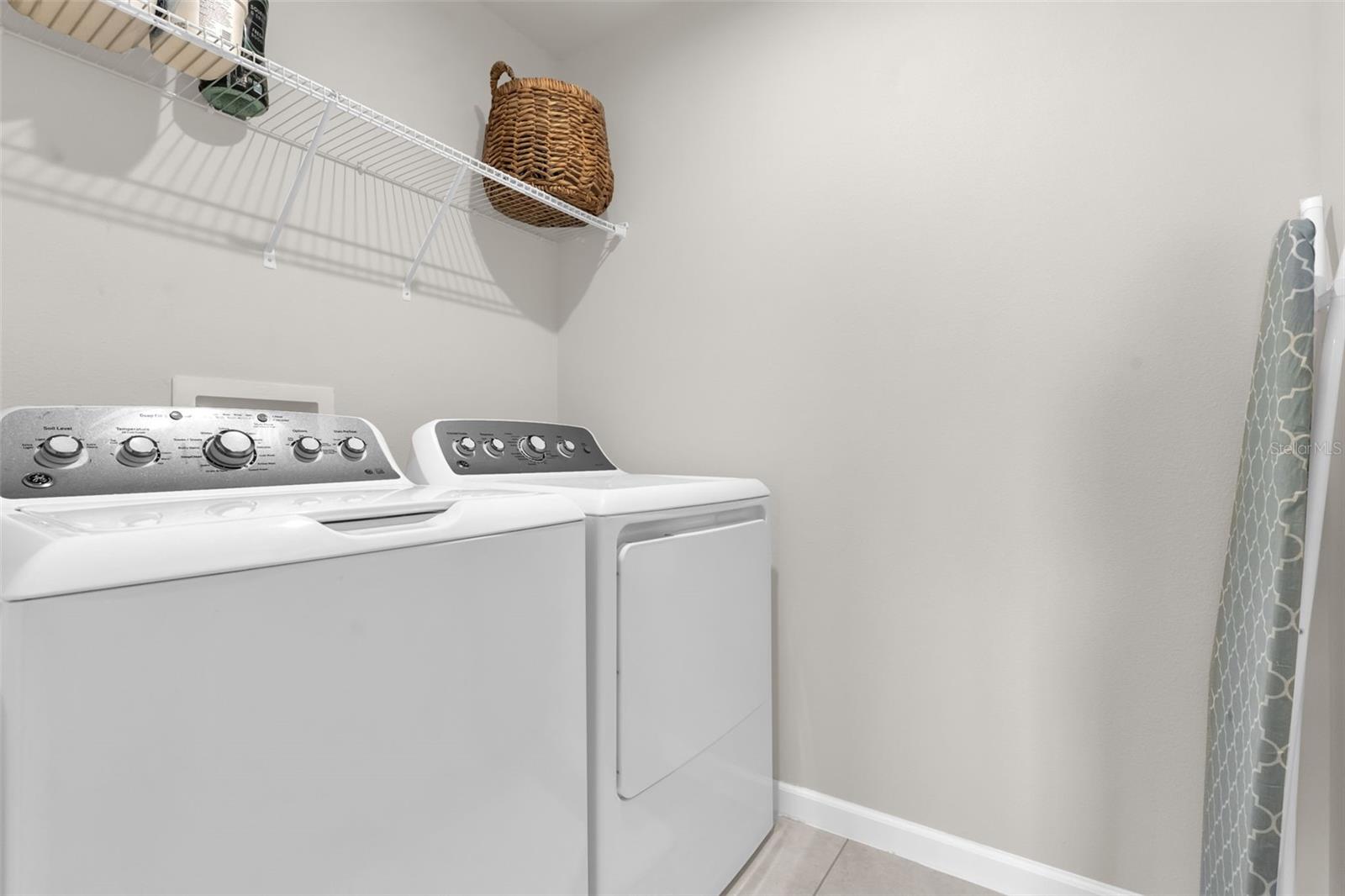 ZEPHYR PLACE - Residential