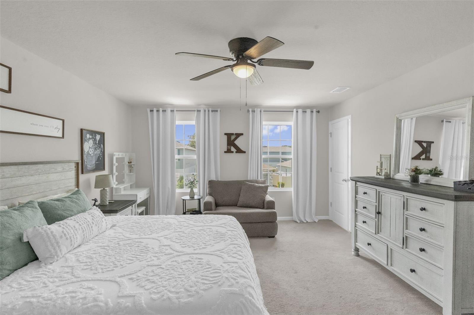 ZEPHYR PLACE - Residential
