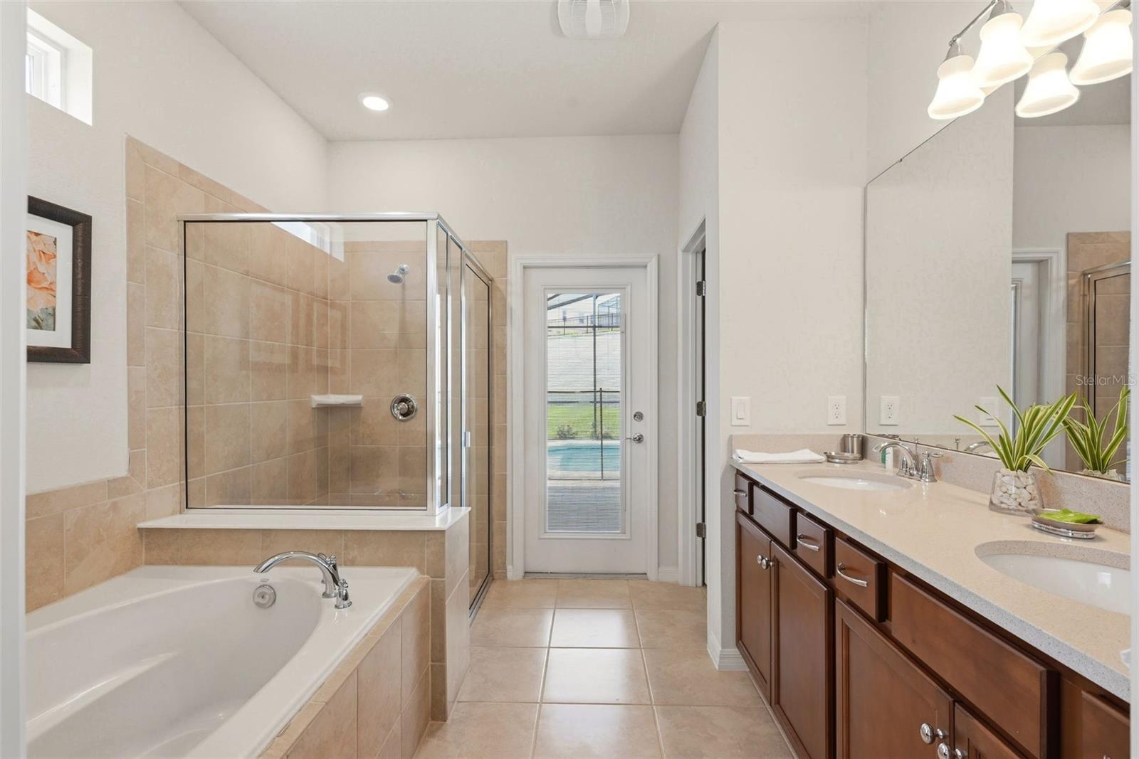 WINDSOR ISLAND RESIDENCE - Residential