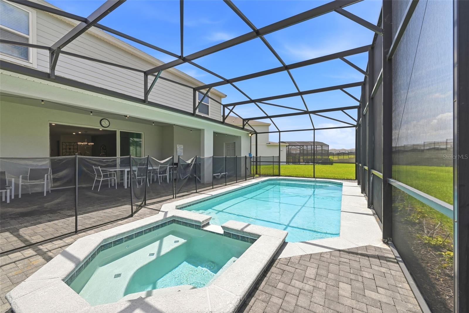 WINDSOR ISLAND RESIDENCE - Residential