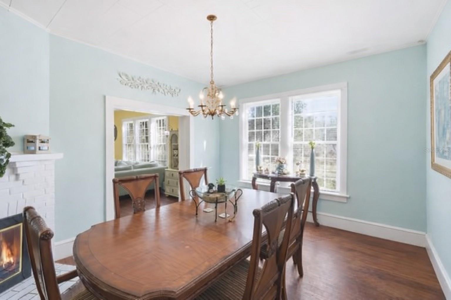 CRESCENT HILL - Residential