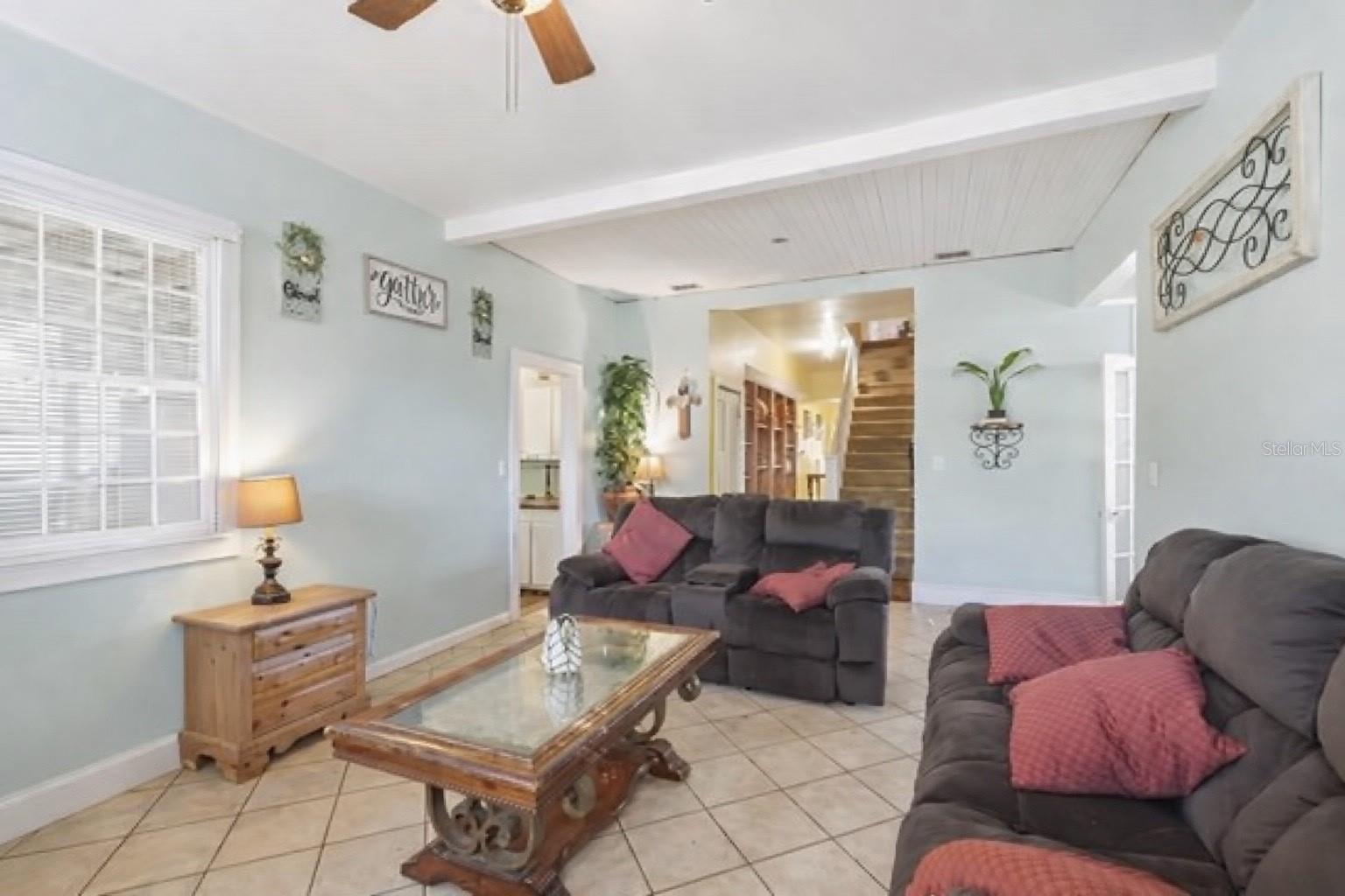 CRESCENT HILL - Residential