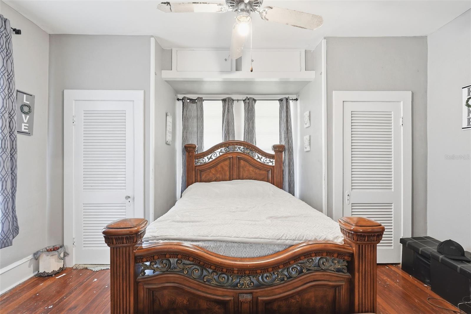 CRESCENT HILL - Residential
