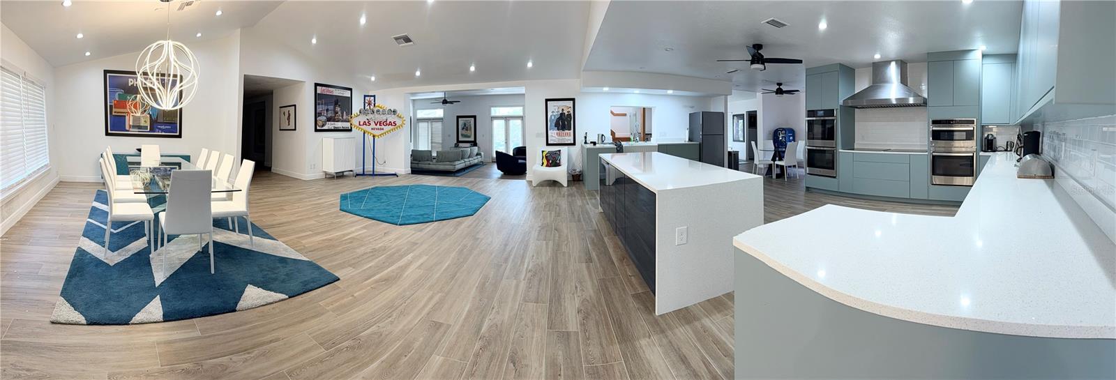 REGAL OAK SHORES UNIT 3 - Residential