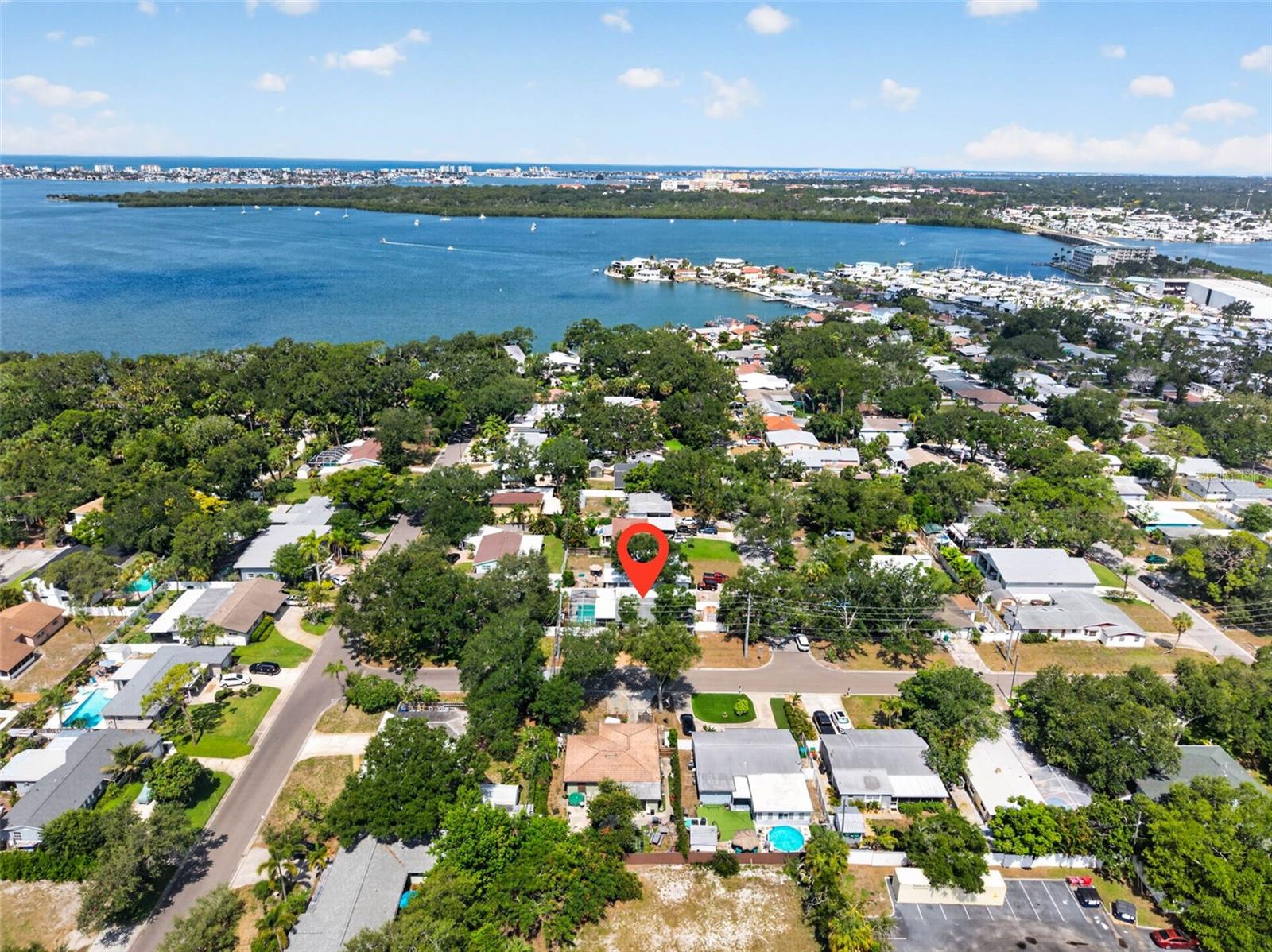 PARQUE NARVAEZ - Residential