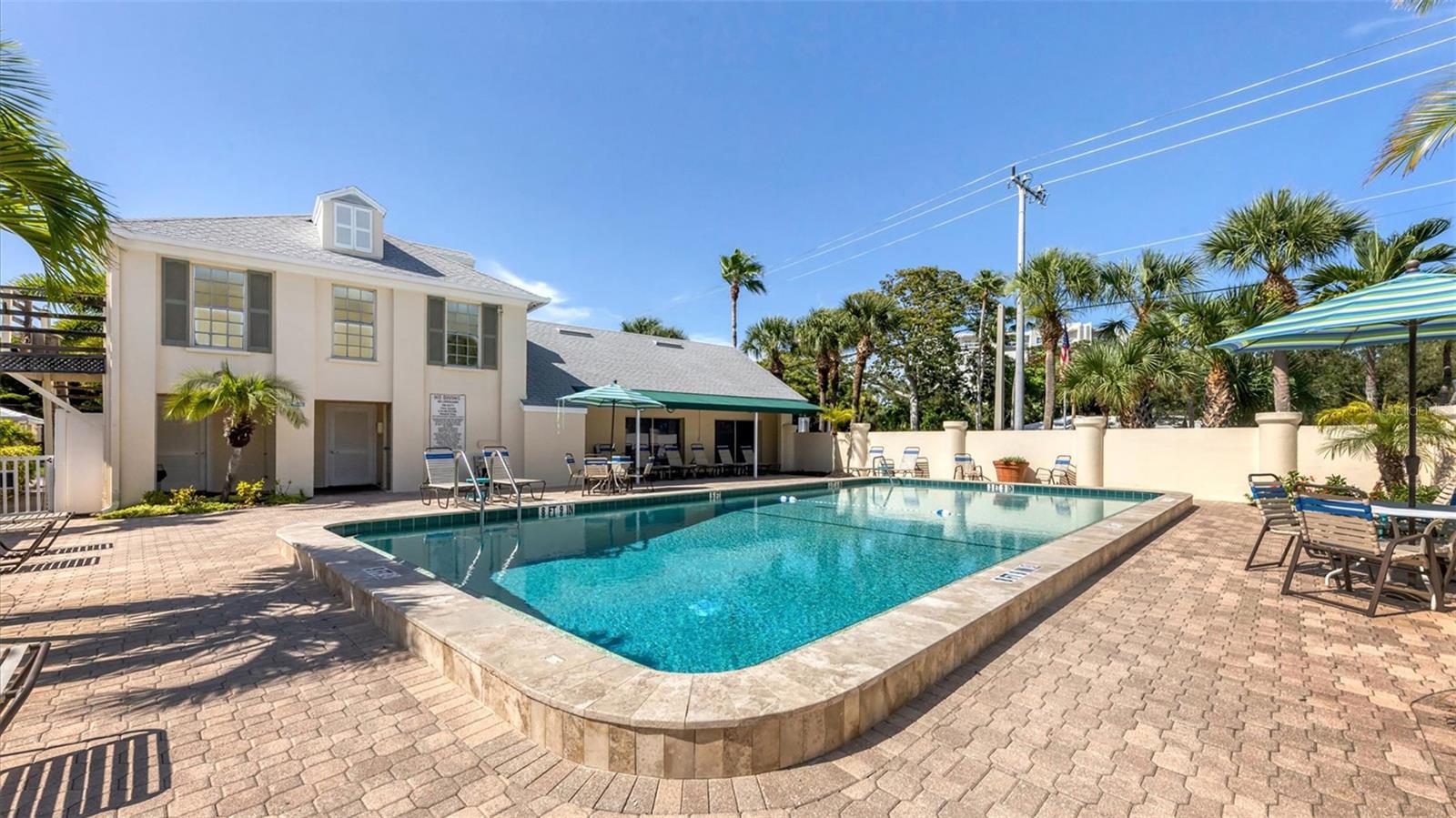 HORIZONS WEST - Residential