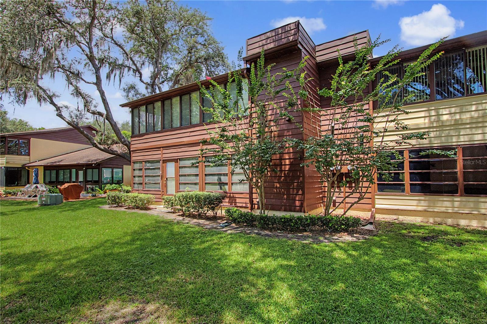 SILVER SPRINGS SHORES/FAIRWAYS - Residential