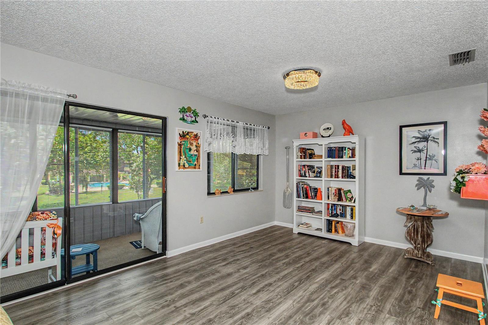 SILVER SPRINGS SHORES/FAIRWAYS - Residential
