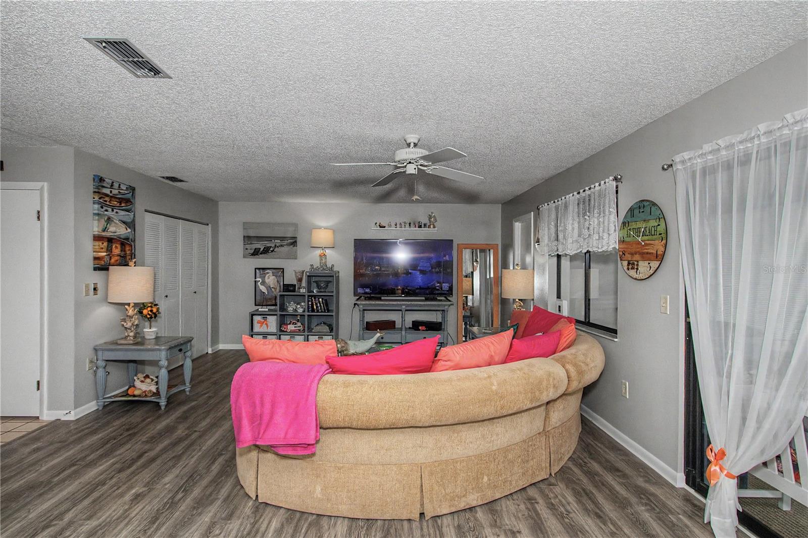 SILVER SPRINGS SHORES/FAIRWAYS - Residential