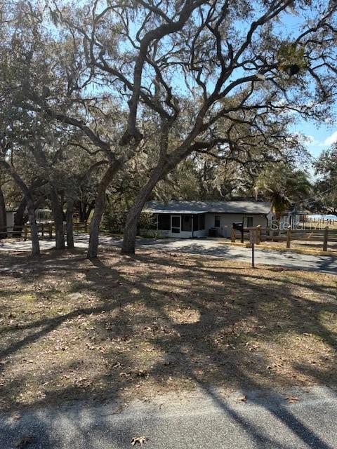 RAINBOW LAKES ESTATES - Residential