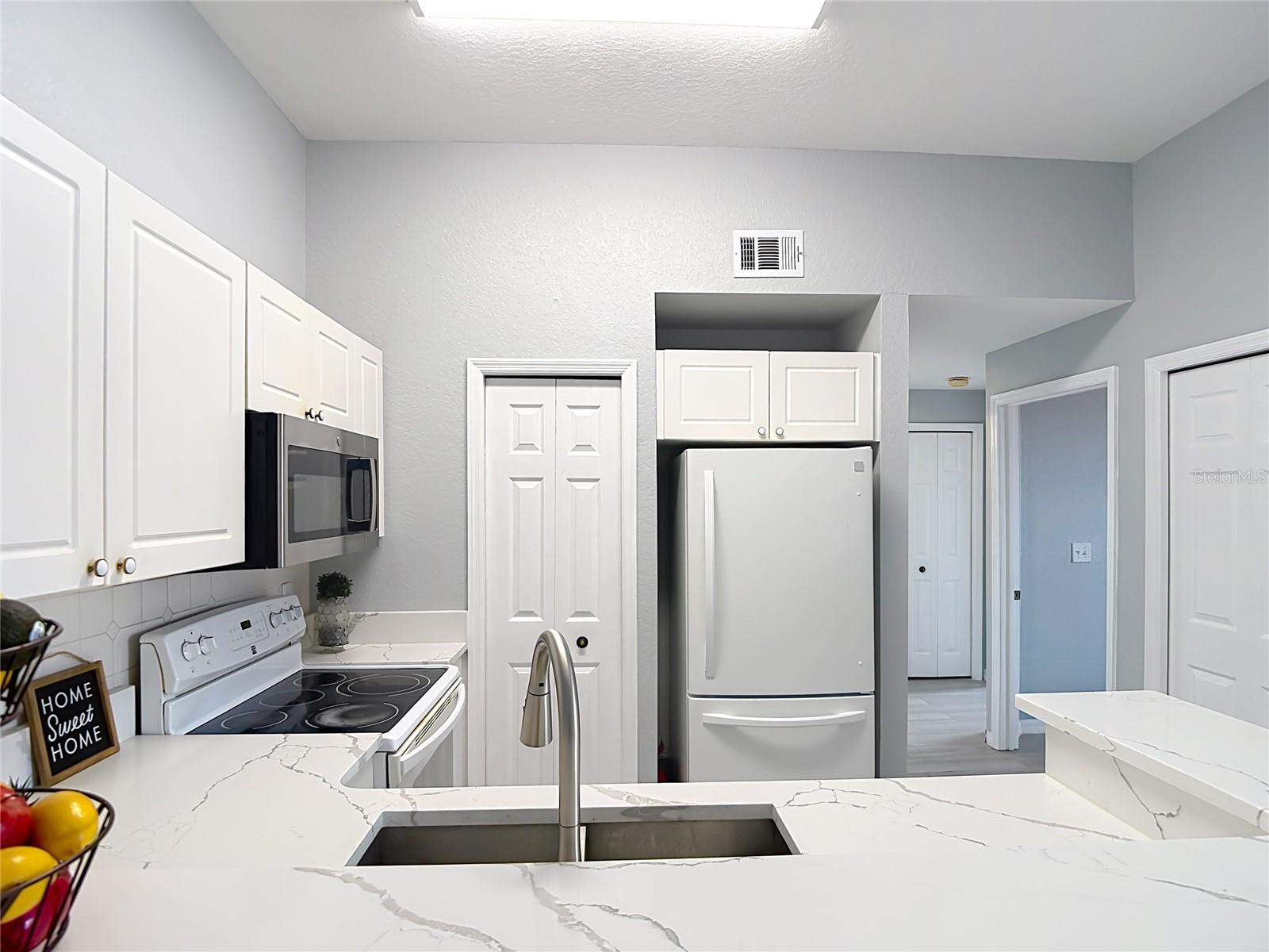 LAKEVIEW AT CALUSA TRACE - Residential Lease
