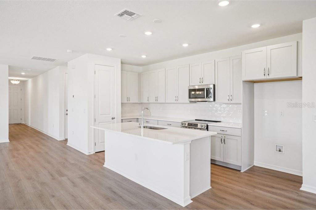 TRAILSIDE - Residential