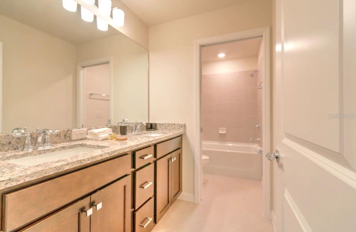 WINDSOR CAY RESORT - Residential