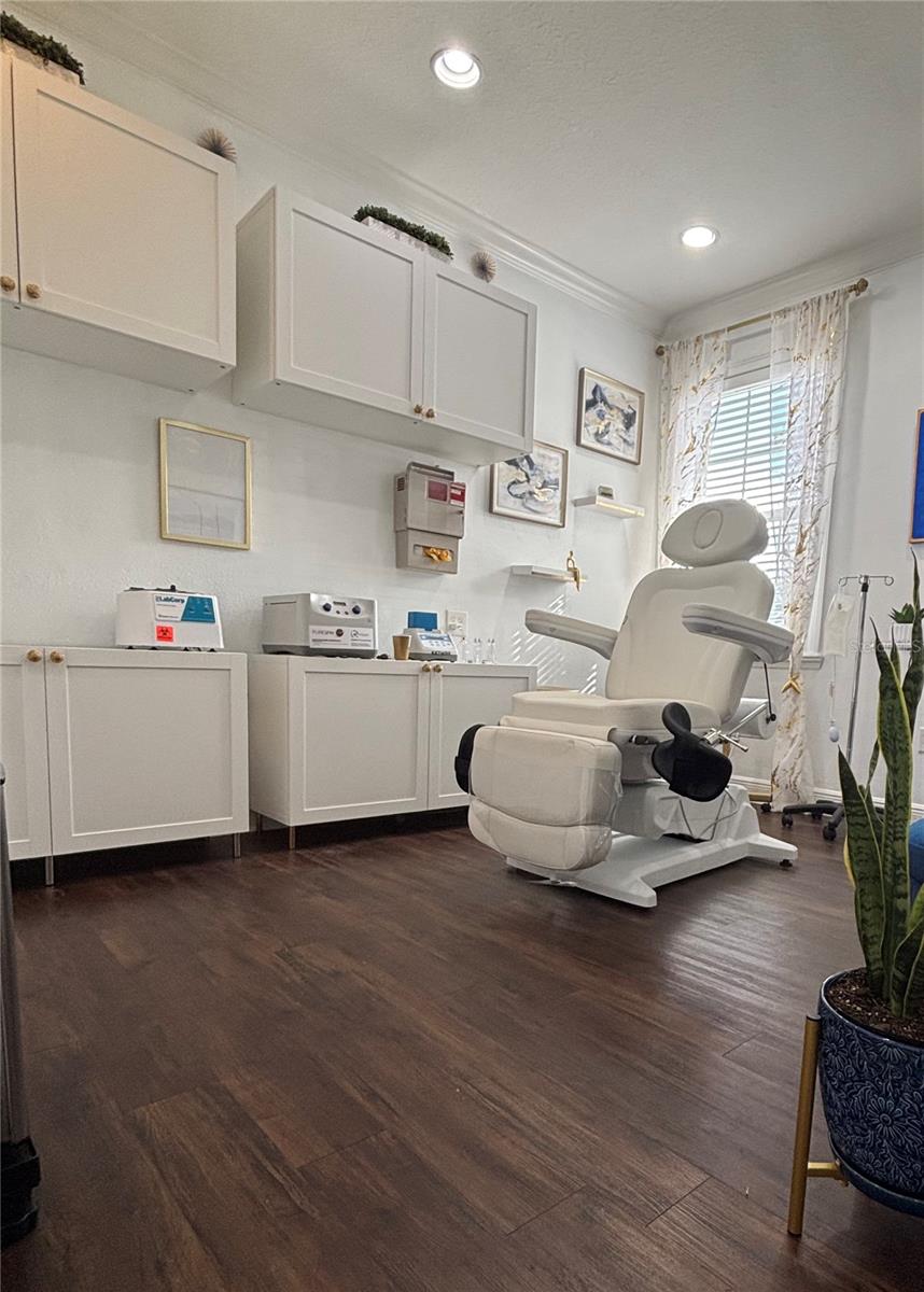 Professional treatment/office room available for lease in the heart of Wesley Chapel. This private, approximately 130 sq. ft. space is ideal for aestheticians and other wellness professionals seeking a clean, professional environment to serve their clients. Available Monday through Friday within a well-maintained office suite.

Features include a shared waiting area, restroom access, utilities included, ample free parking, and use of the treatment/exam table, sink, and sharps setup. Conveniently located near major roadways, shopping, dining, and medical facilities, providing easy access for both clients and practitioners.

$900 security deposit and first and last month's rent required. Showings are by appointment only with a minimum of 24 hours' notice.