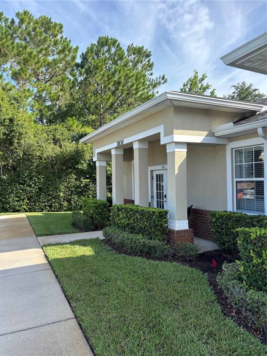 REDFERN PROFESSIONAL CENTER - Commercial Lease