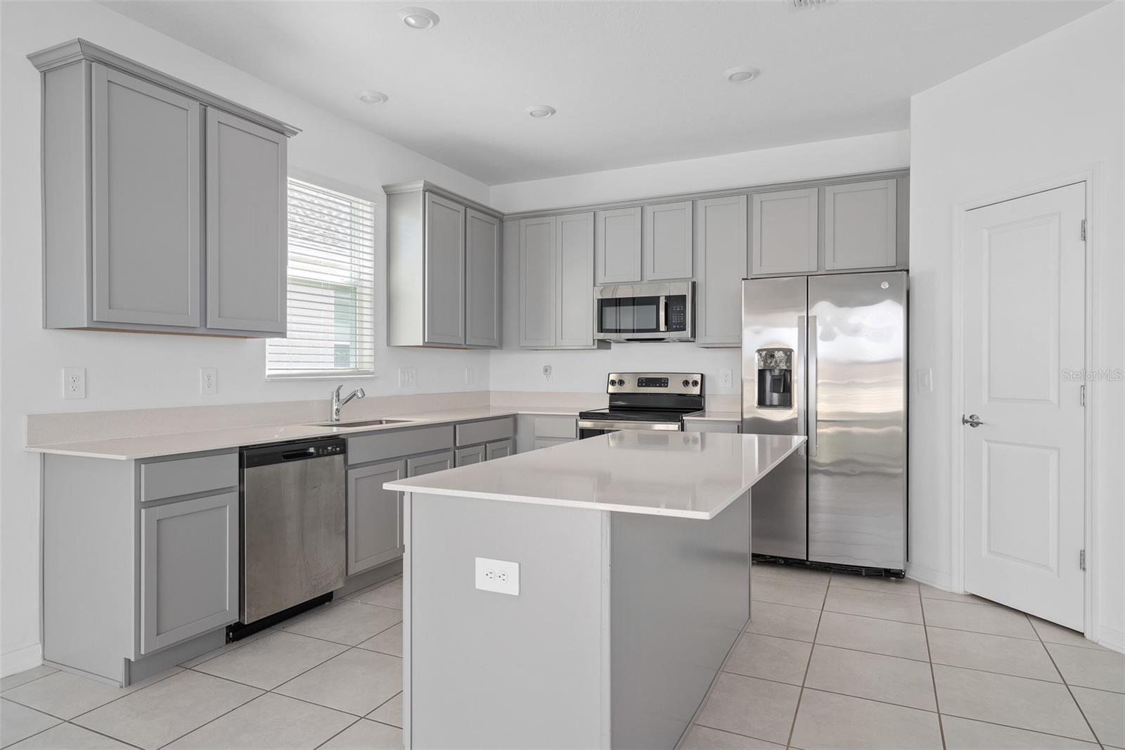 STOREY CREEK PH 3B & 4 - Residential