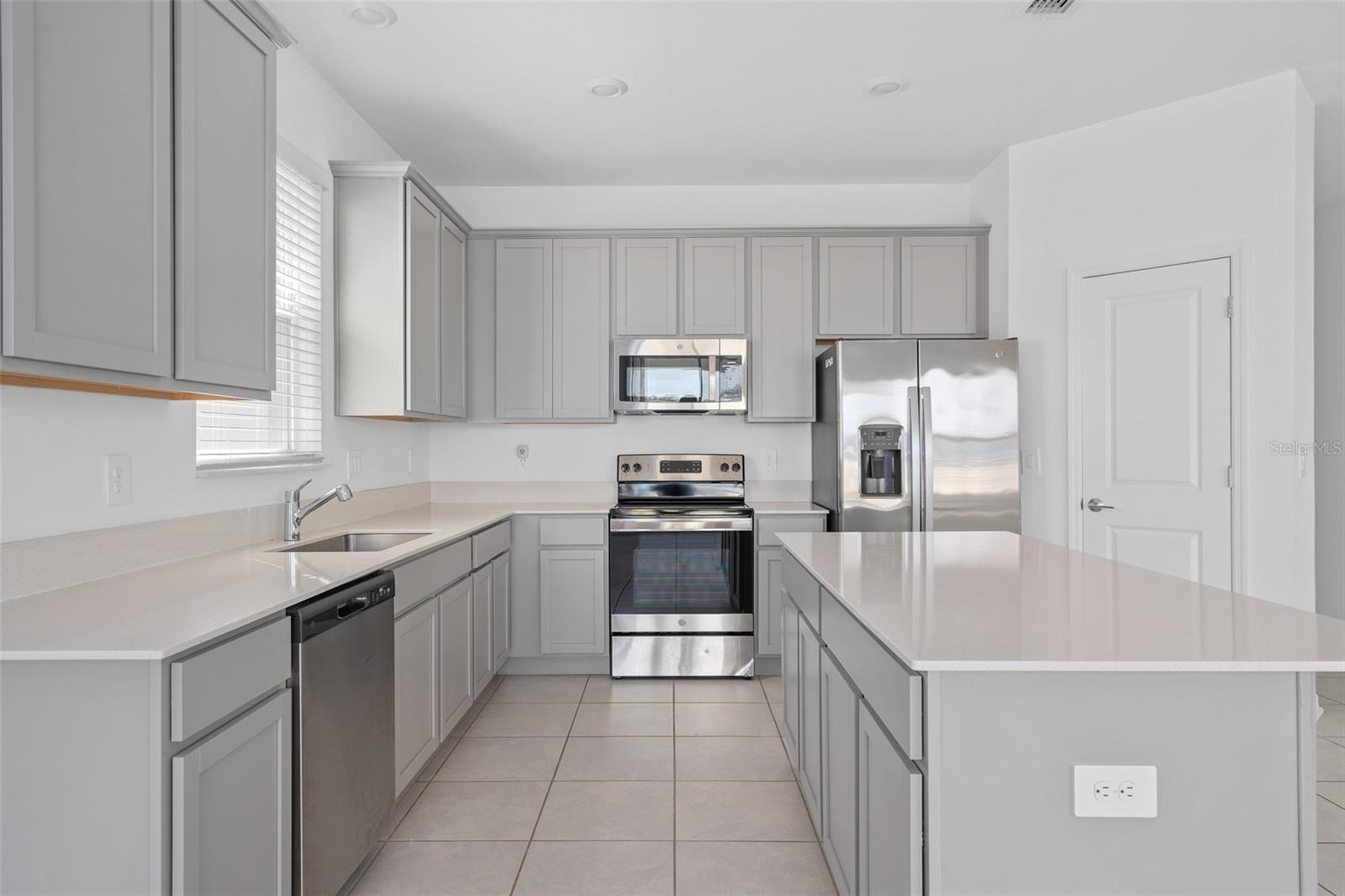 STOREY CREEK PH 3B & 4 - Residential