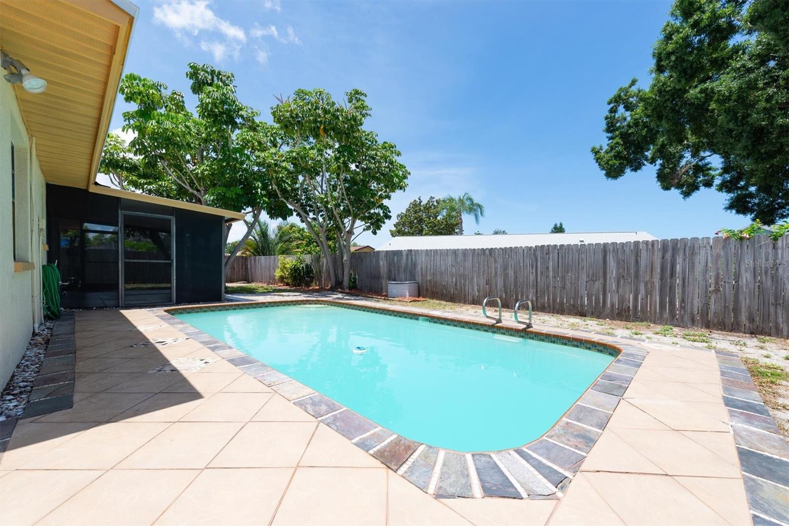 HEATHER HILLS - Residential