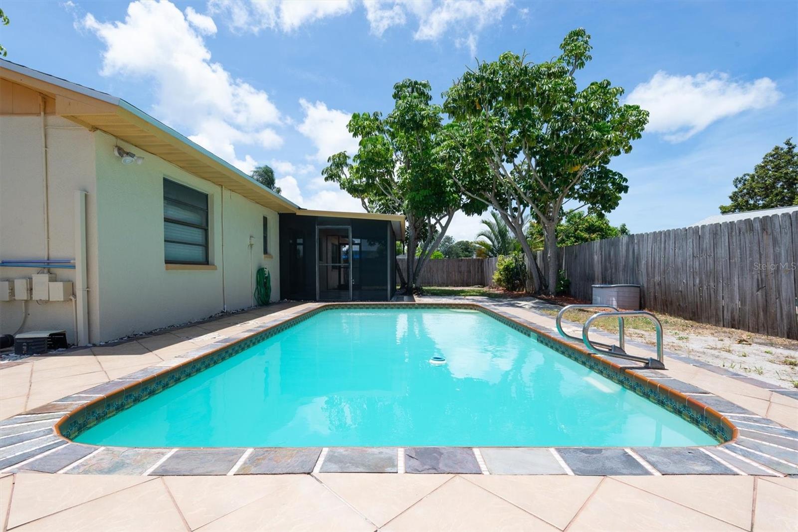 HEATHER HILLS - Residential