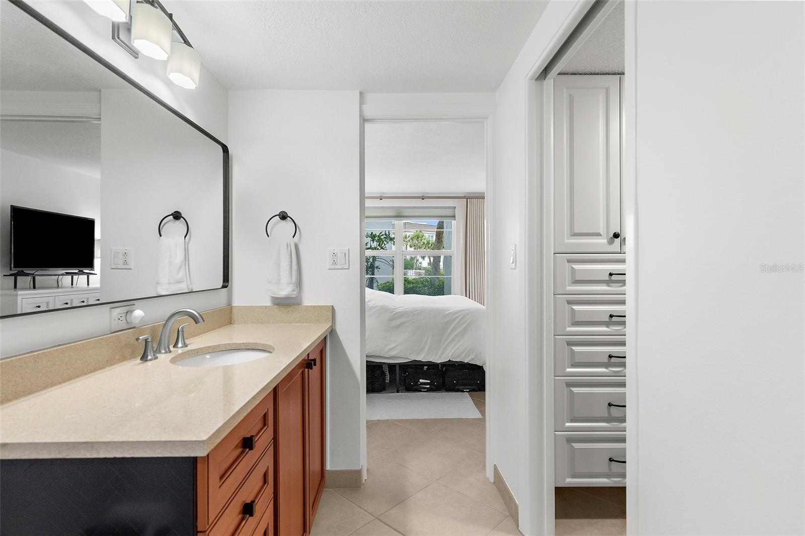 SUTTON PLACE - Residential