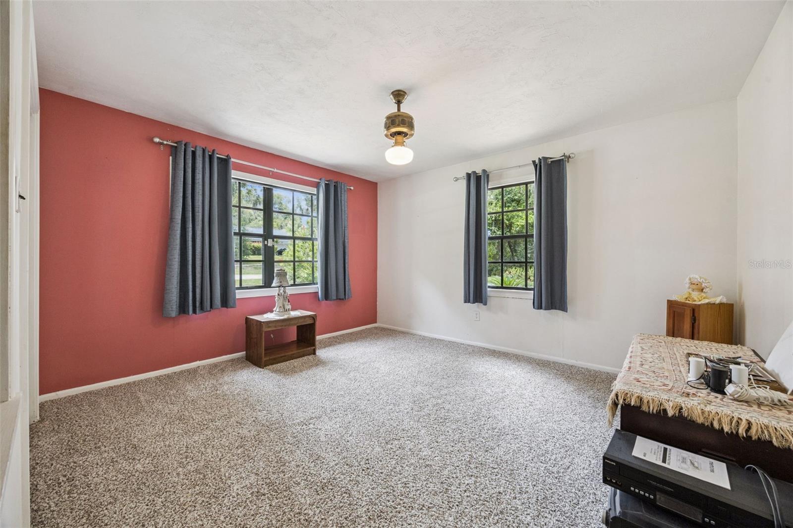 SUMMIT PARK - Residential