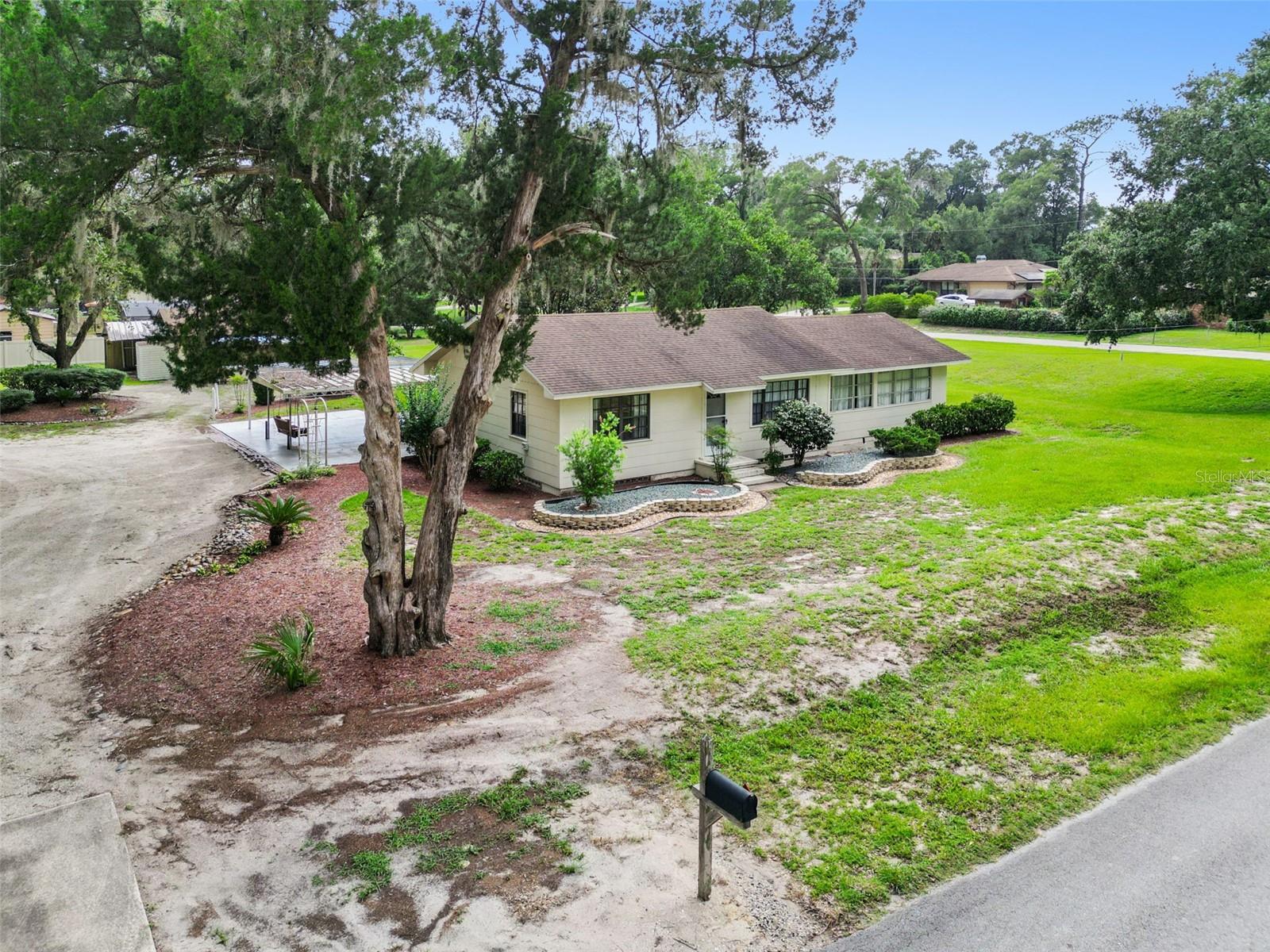 SUMMIT PARK - Residential