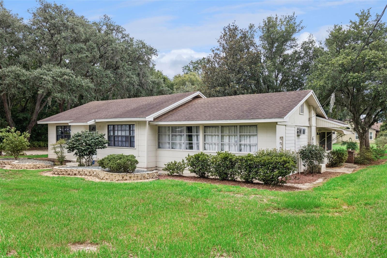SUMMIT PARK - Residential
