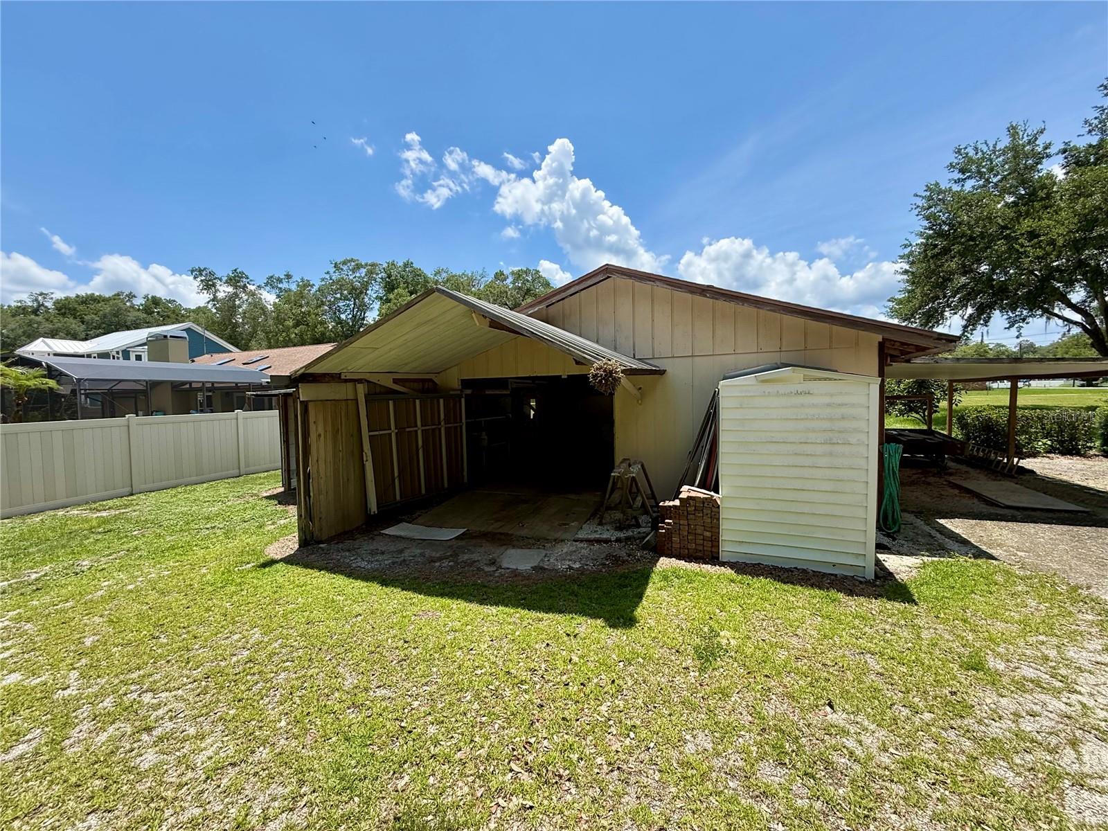 SUMMIT PARK - Residential