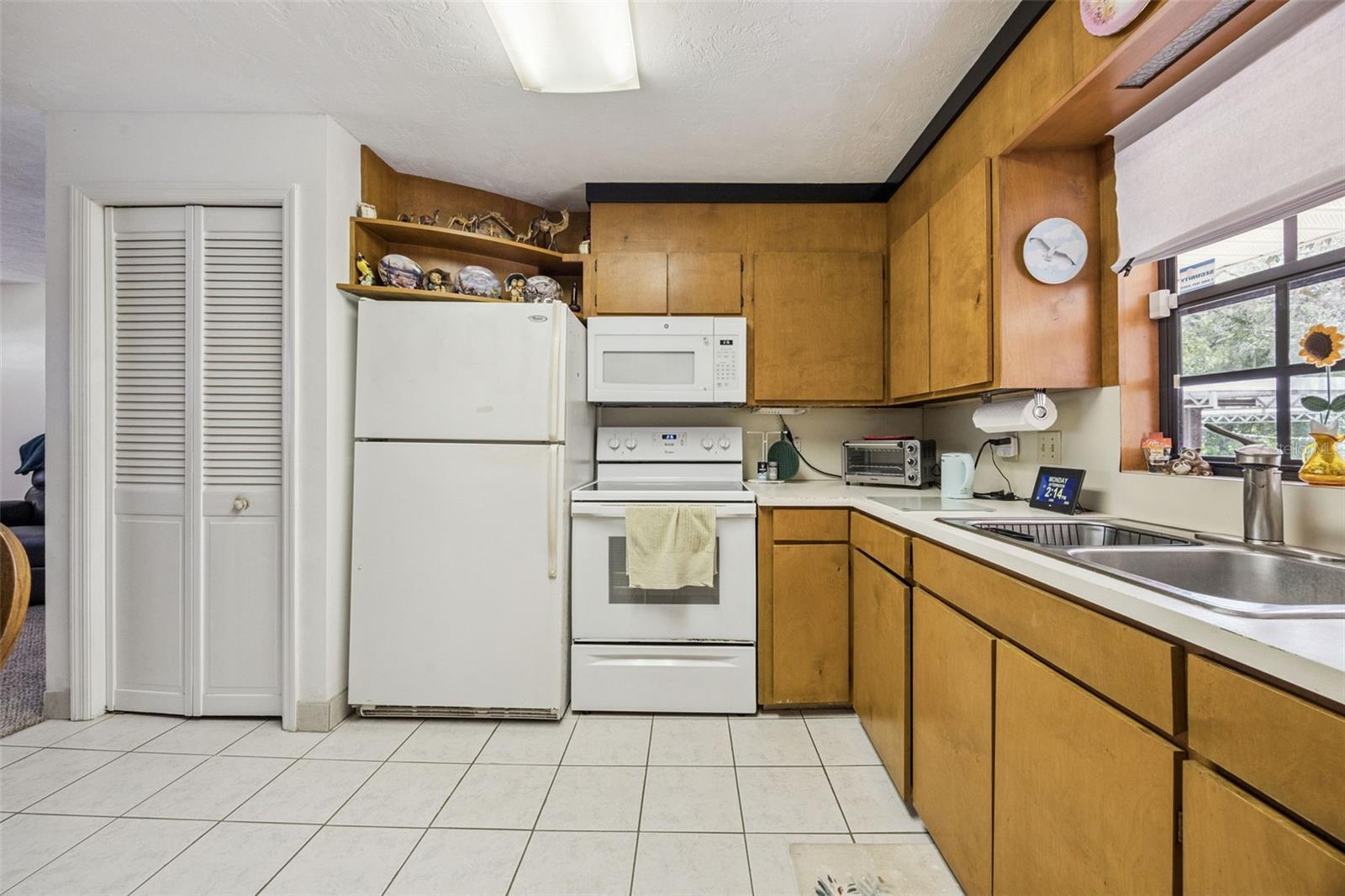 SUMMIT PARK - Residential