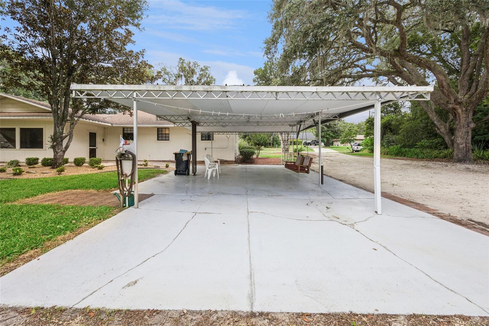 SUMMIT PARK - Residential