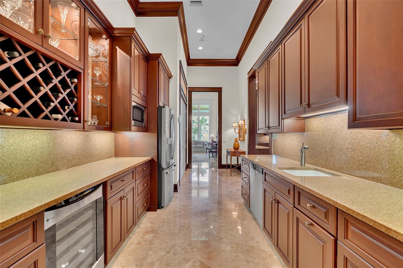 SANDERLING CLUB / SIESTA KEY - Residential