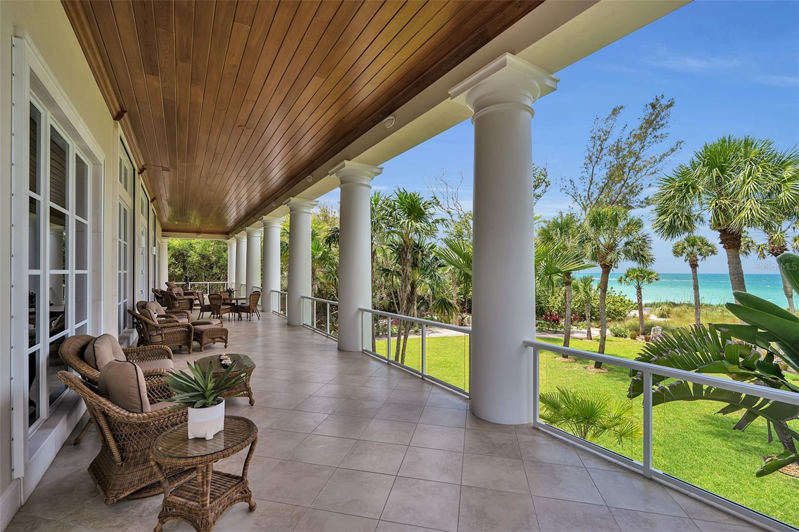 SANDERLING CLUB / SIESTA KEY - Residential