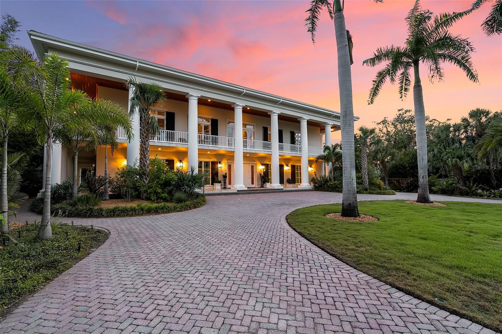 SANDERLING CLUB / SIESTA KEY - Residential