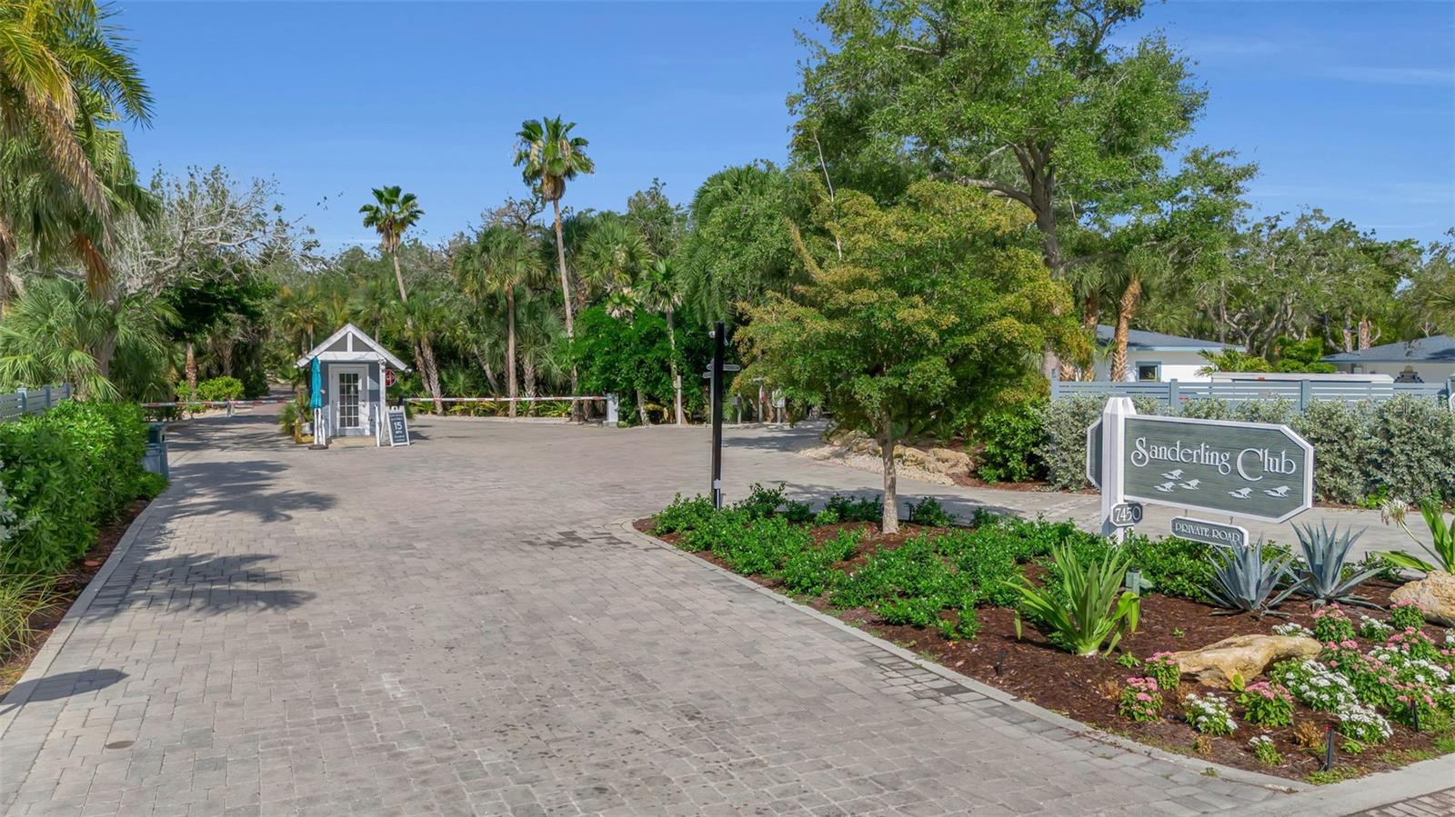 SANDERLING CLUB / SIESTA KEY - Residential