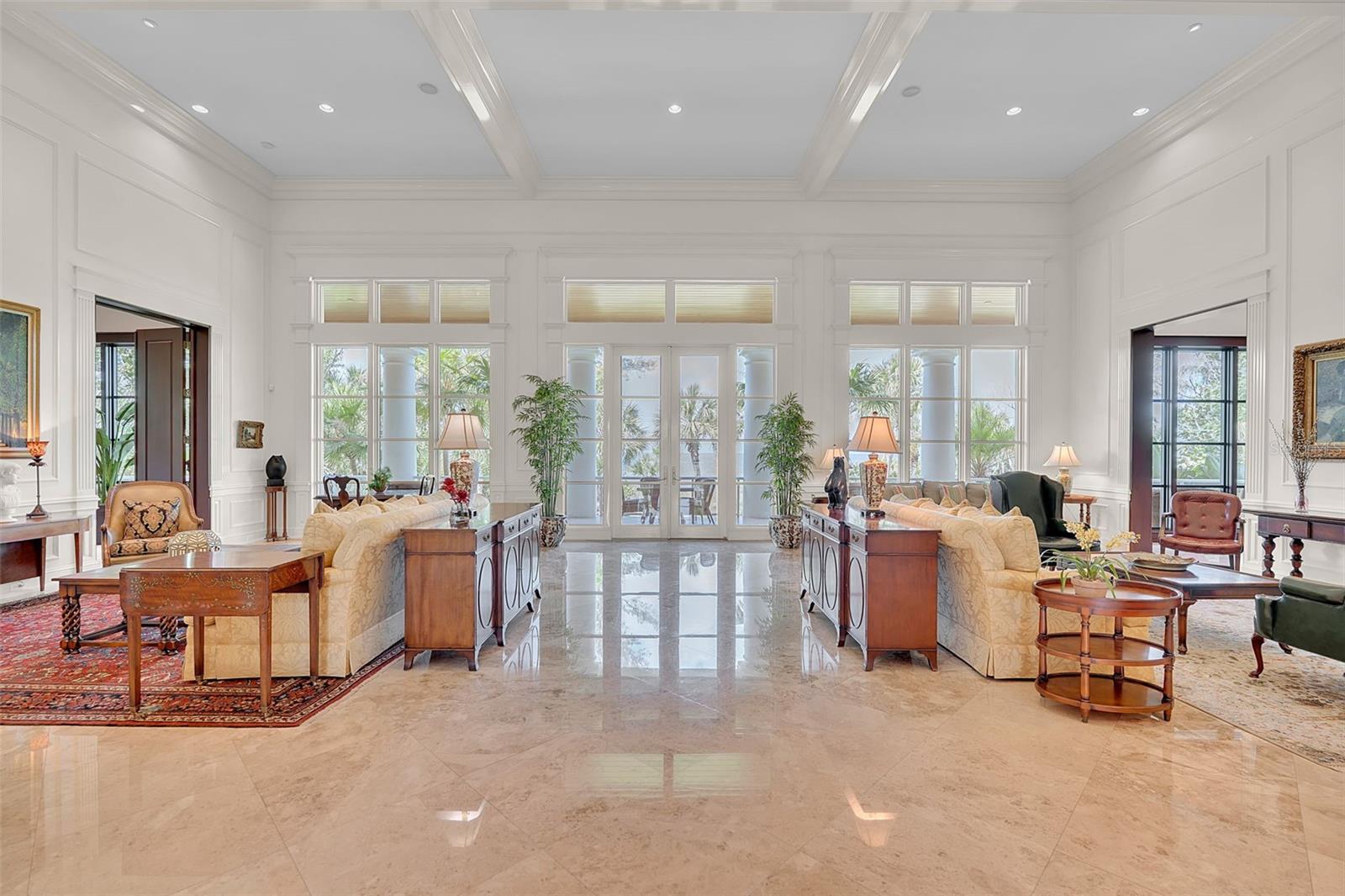 SANDERLING CLUB / SIESTA KEY - Residential
