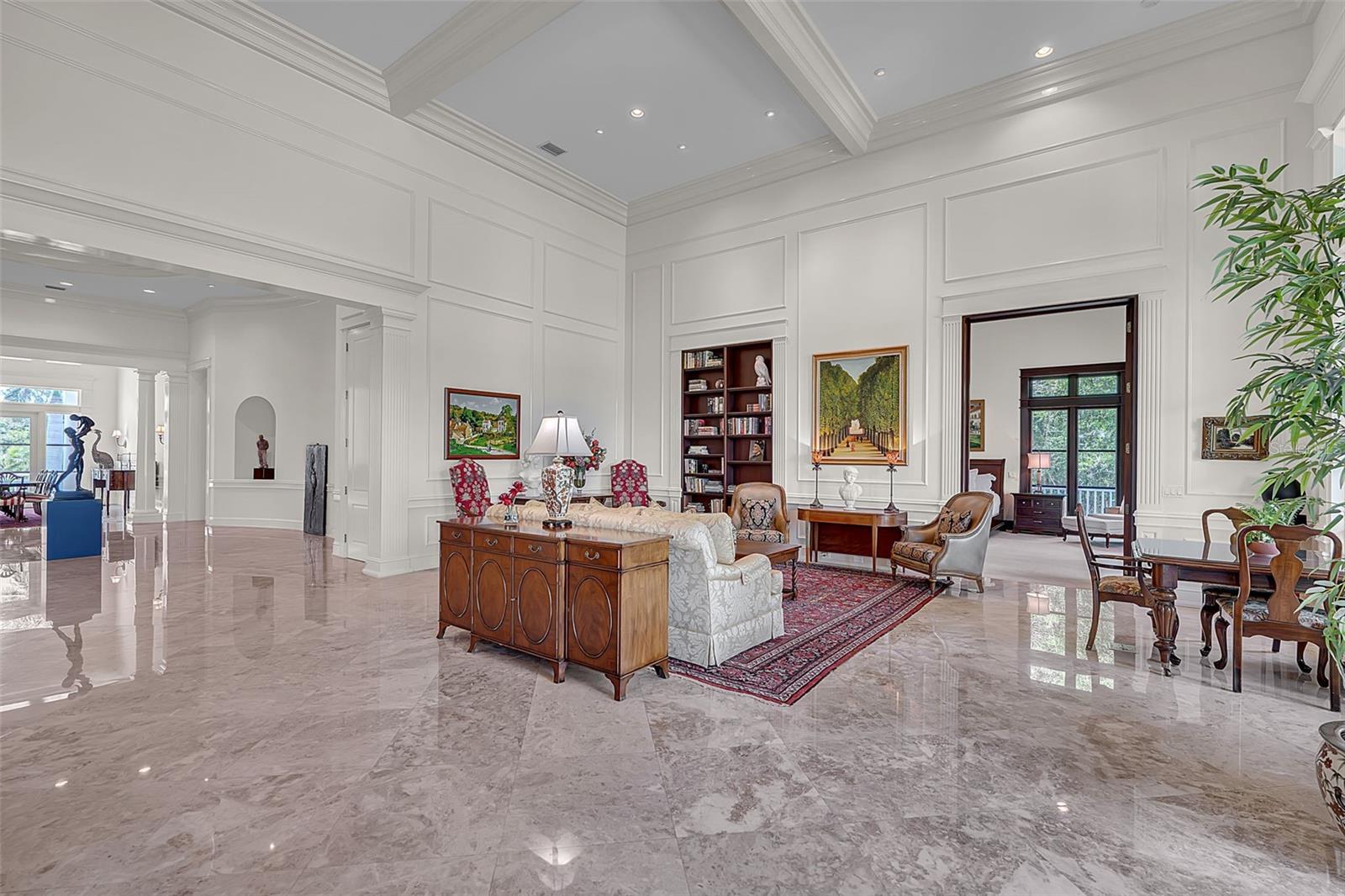 SANDERLING CLUB / SIESTA KEY - Residential