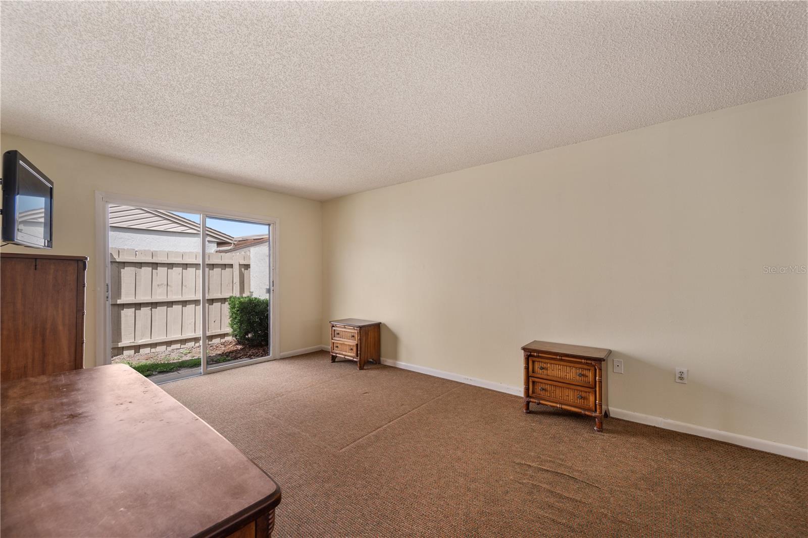 MEADOW OAKS A CONDO - Residential