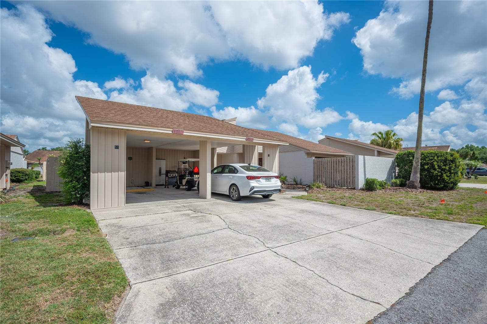 MEADOW OAKS A CONDO - Residential