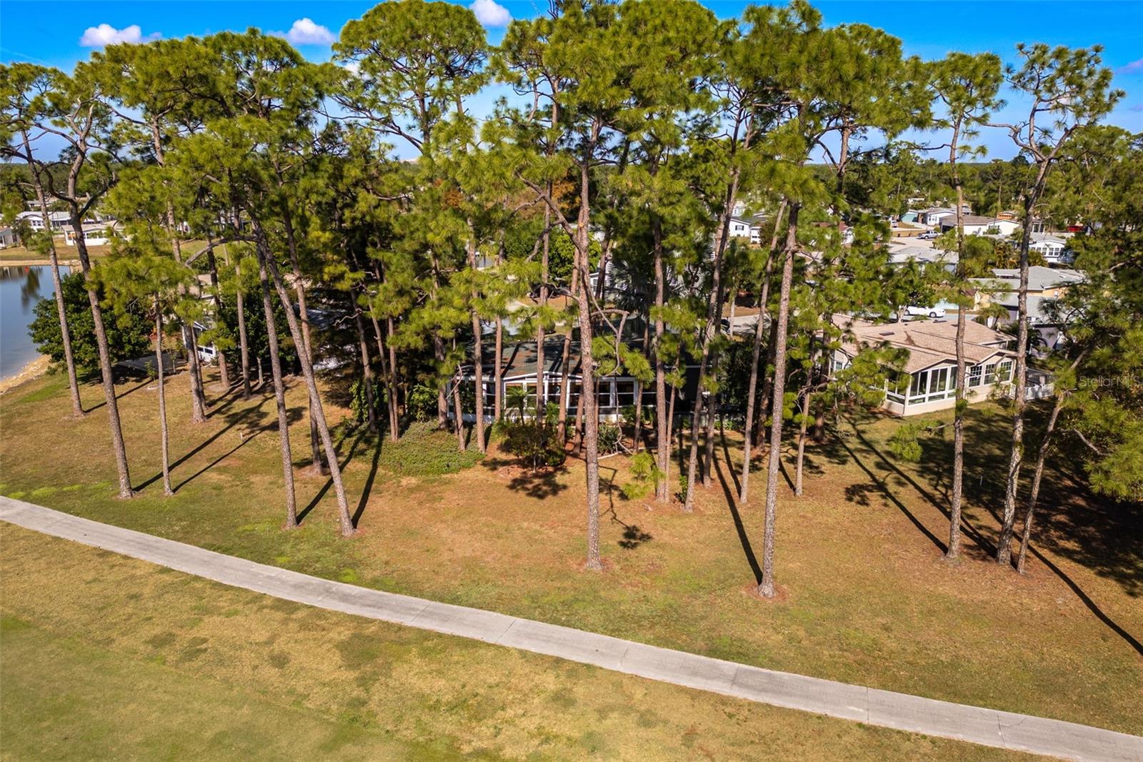 PINE LAKES COUNTRY CLUB PH 03 - Residential