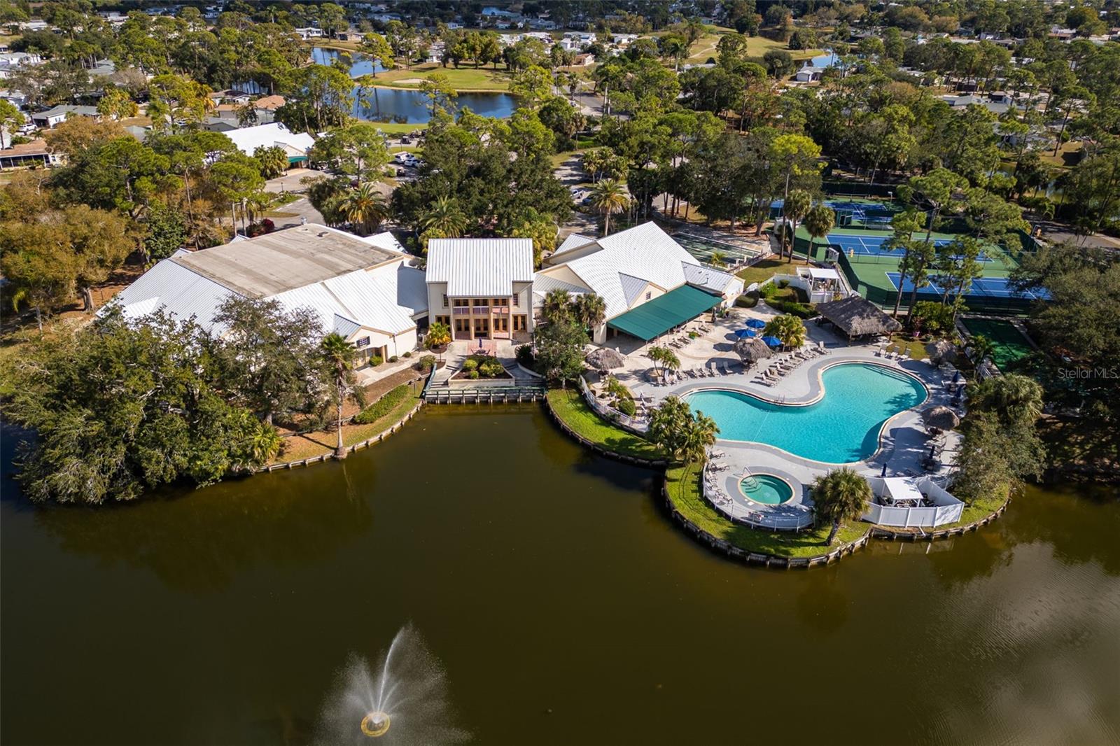 PINE LAKES COUNTRY CLUB PH 03 - Residential