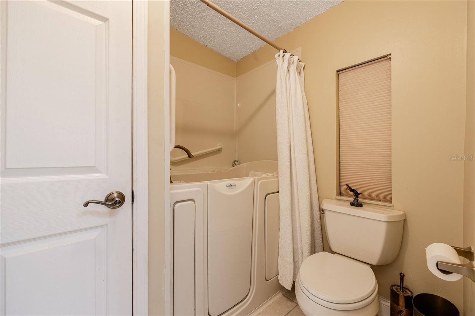 PINE LAKES COUNTRY CLUB PH 03 - Residential