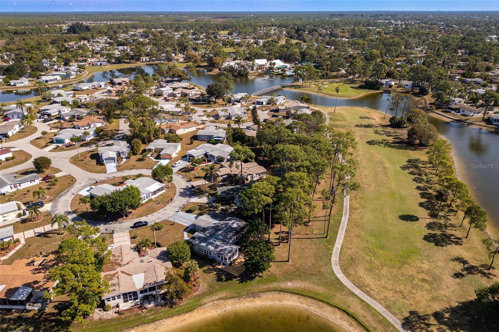 PINE LAKES COUNTRY CLUB PH 03 - Residential