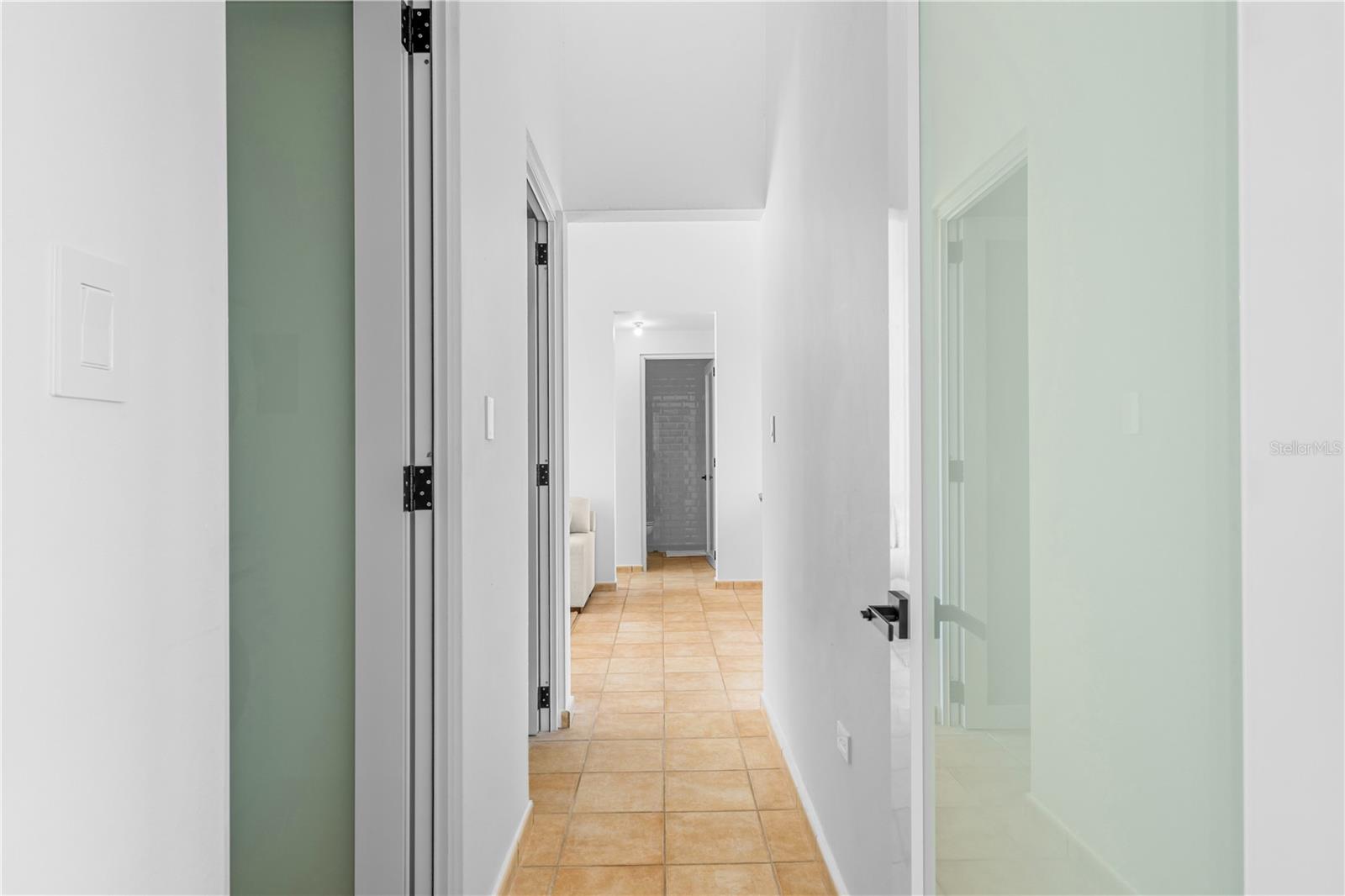 COSTA DORADA - Residential