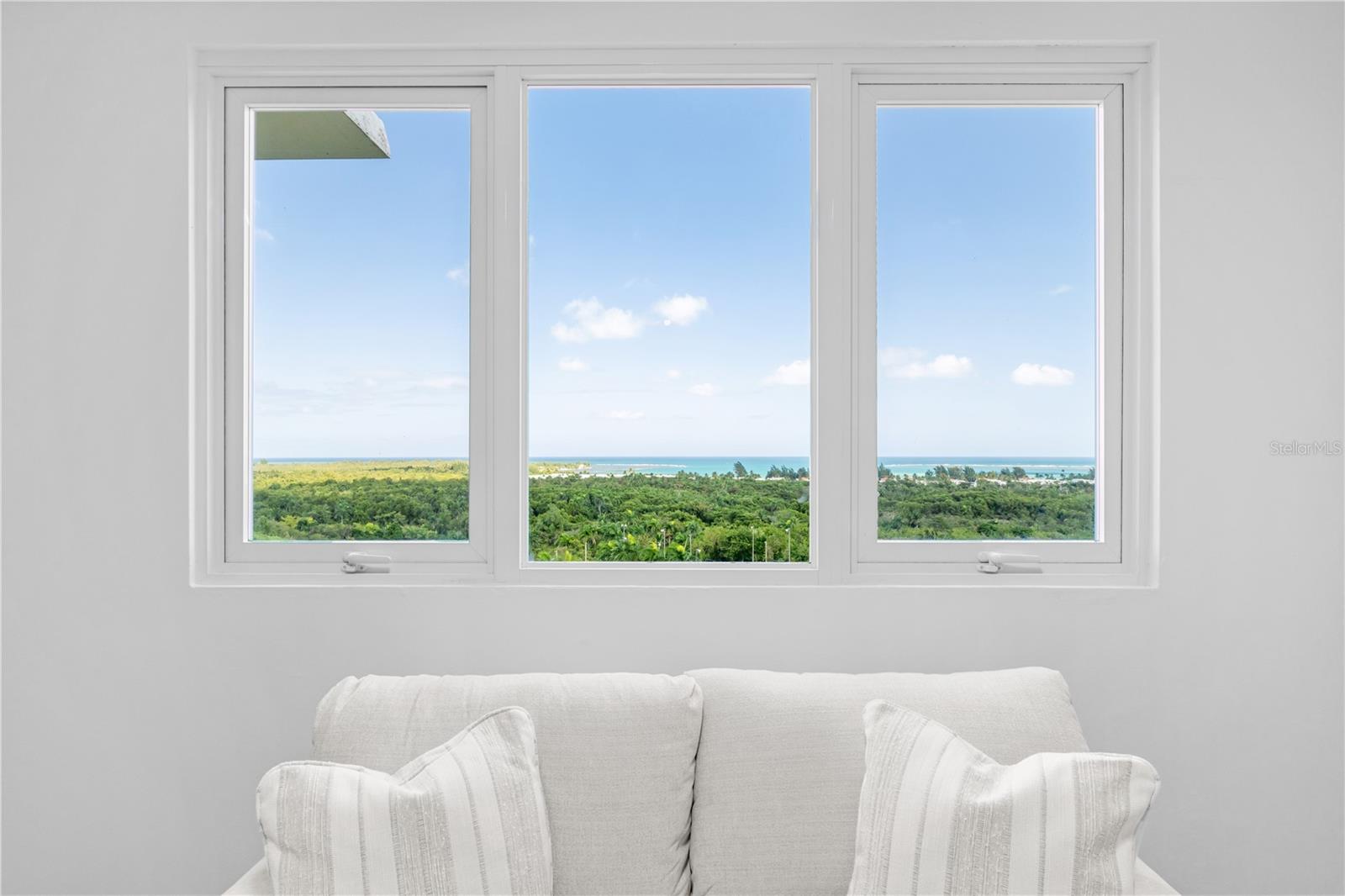 COSTA DORADA - Residential