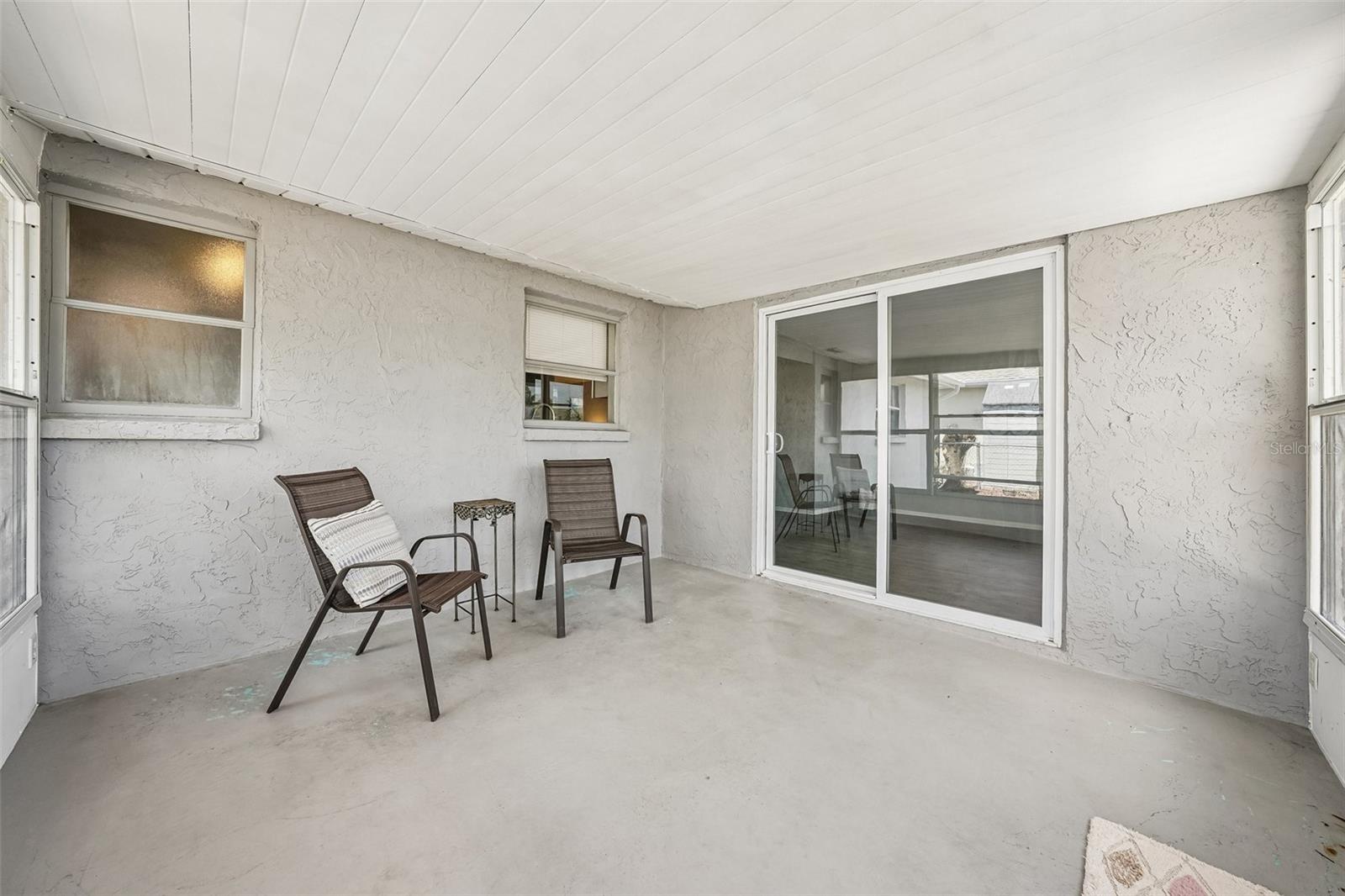 EMBASSY HILLS - Residential