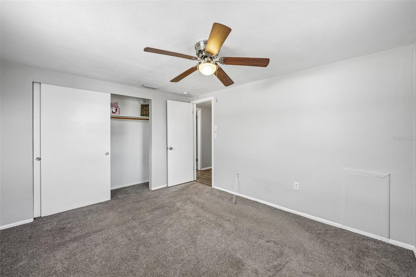 EMBASSY HILLS - Residential