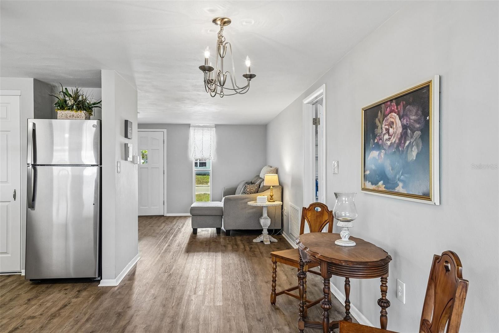 EMBASSY HILLS - Residential