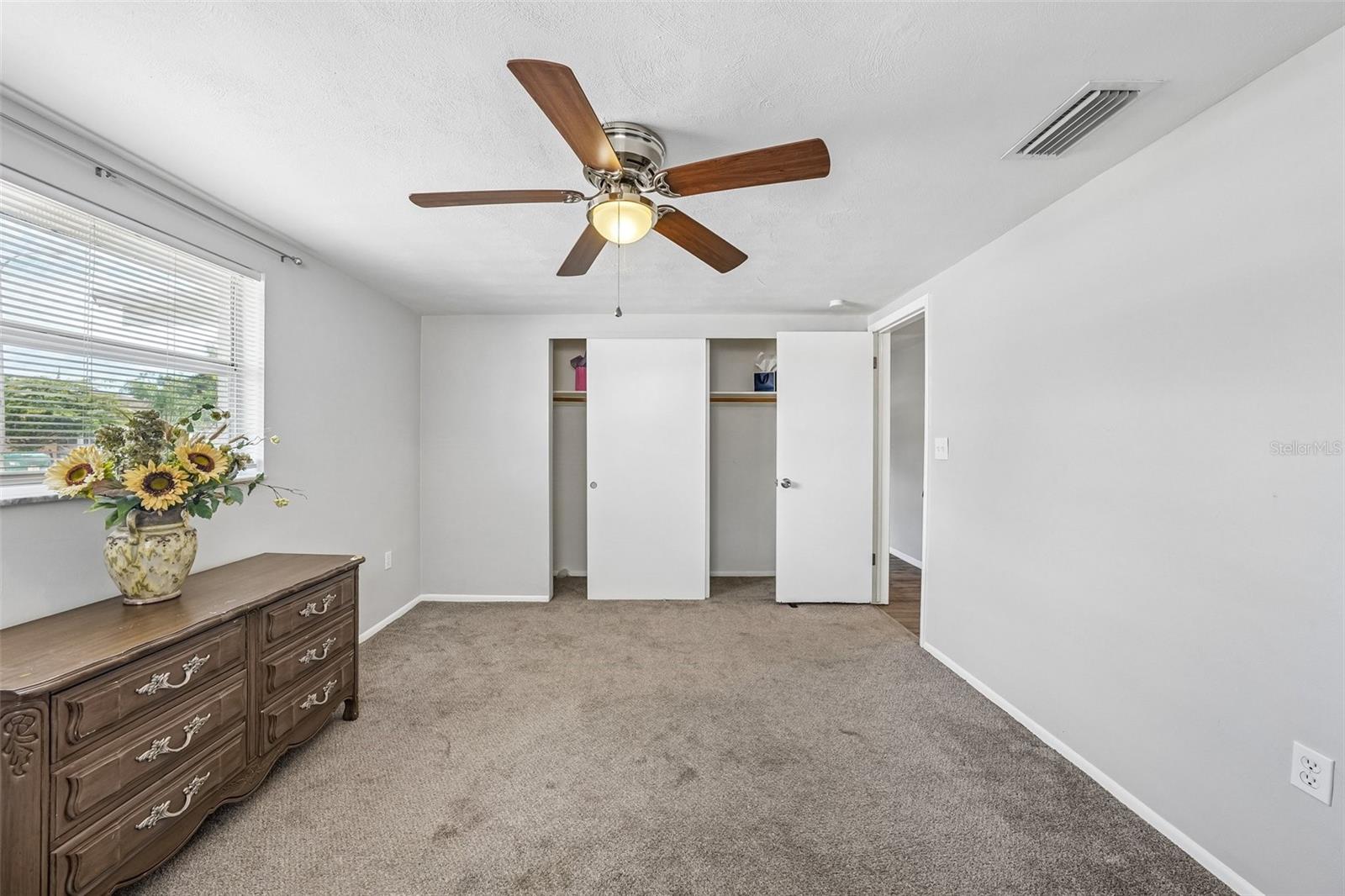 EMBASSY HILLS - Residential