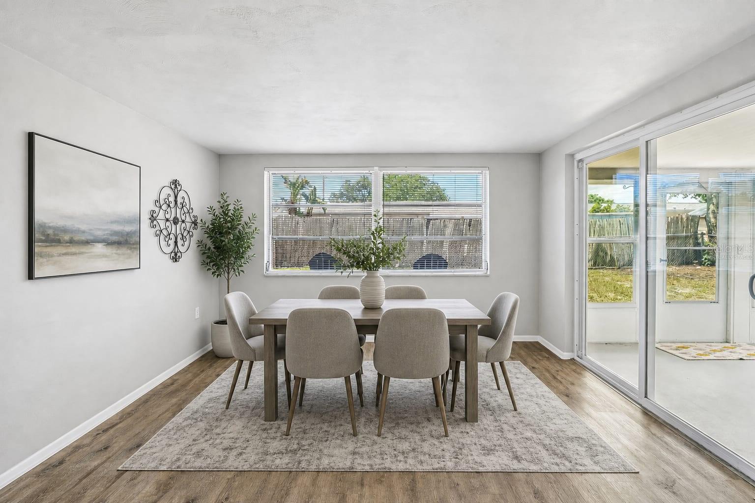 EMBASSY HILLS - Residential