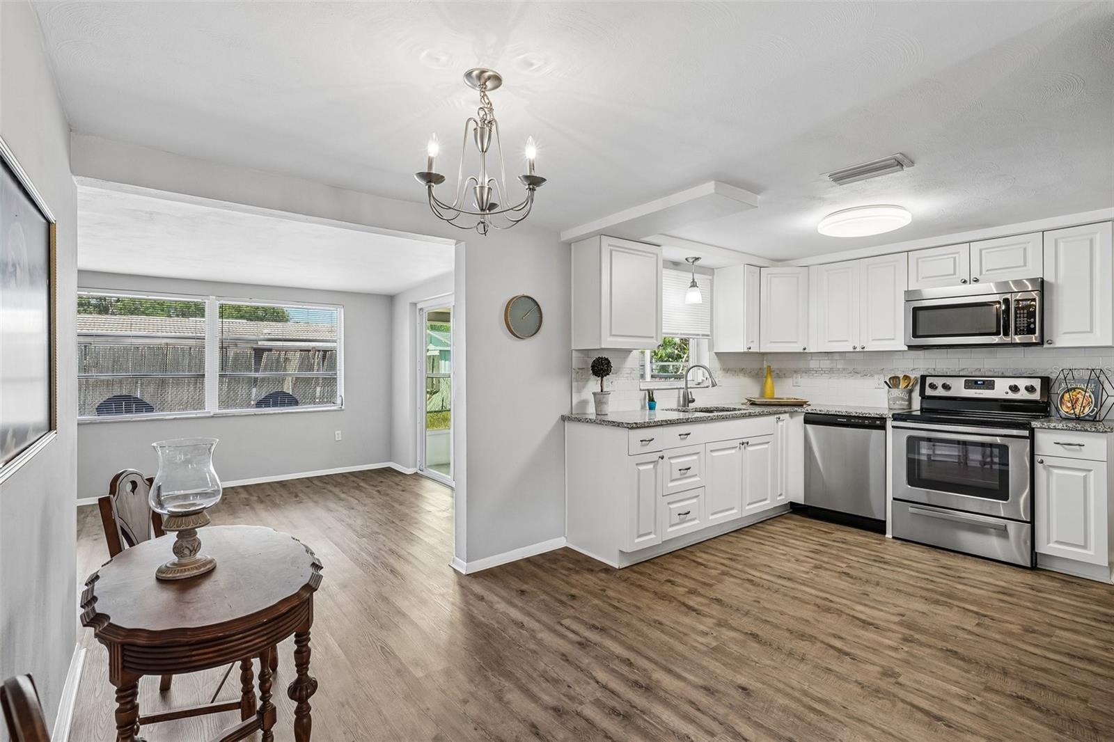 EMBASSY HILLS - Residential
